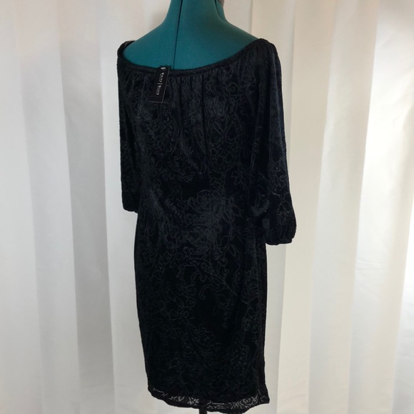 WHBM Velvet Black Off Shoulder Dress - Picture 4 of 5
